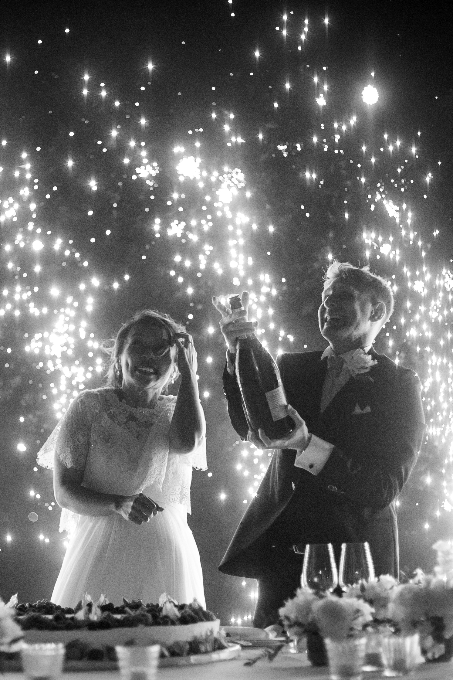 destination-wedding-photographer-villa-rusconi-clerici-lake-maggiore-filblanc